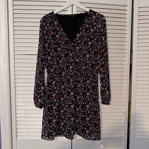 Express V-Neck Floral Print Dress